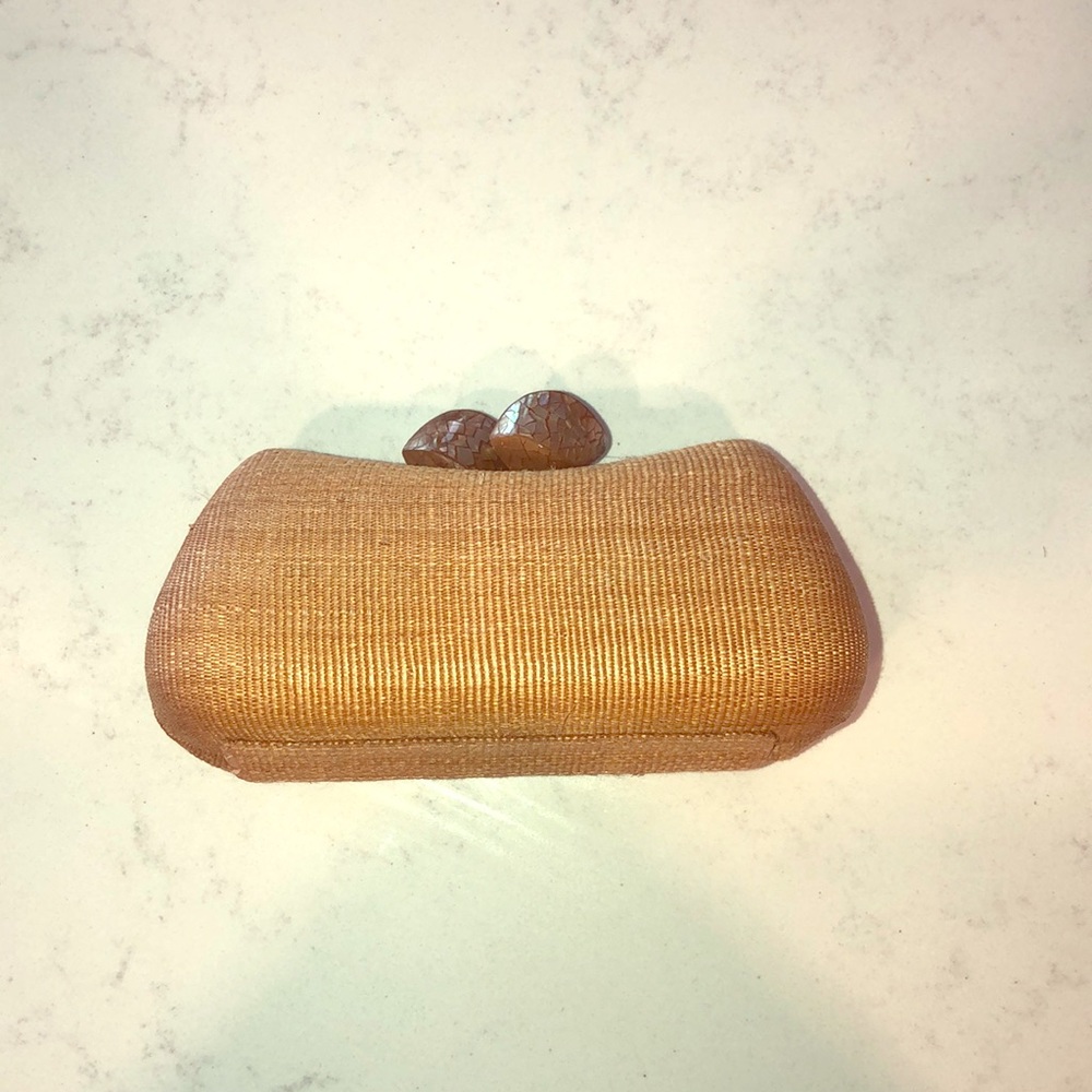 Woven, mother of Pearl small clutch